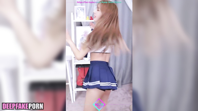 Funny dance for her bestie (Wonyoung solo deepfake video) アイヴ 本物の偽物 [PREMIUM]