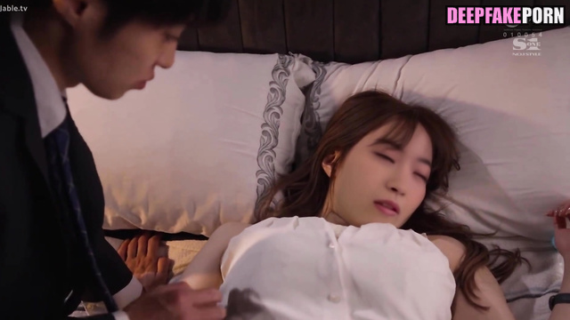 西野七瀬 乃木坂46 tender bed sex scenes with Nanase Nishino & her virgin boy [PREMIUM]