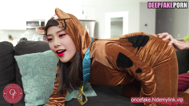 지유 드림캐쳐 JiU with her boy having fun with unknown couple - Halloween ai [PREMIUM]