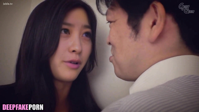 She had to suck that ugly old cock - fake Kanna Hashimoto 橋本 環奈 本物の偽物 [PREMIUM]