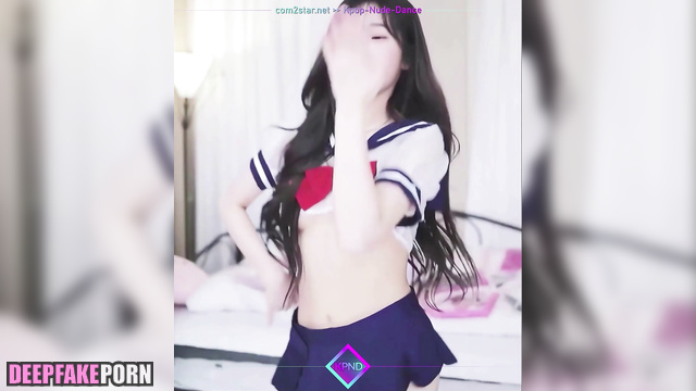 Naughty schoolgirl dancing on webcam / アイヴ セックスシーン Wonyoung fakeapp / [PREMIUM]