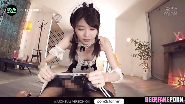 Sexy housemaid earning money on your cock [아이유 연예인 섹스] fake IU