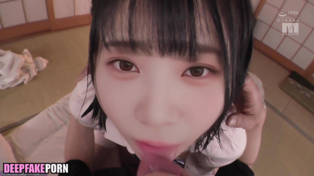 Pretty schoolgirl sucking your tongue / アイズワン ディープフェイクビデオ fake Chaewon [PREMIUM]
