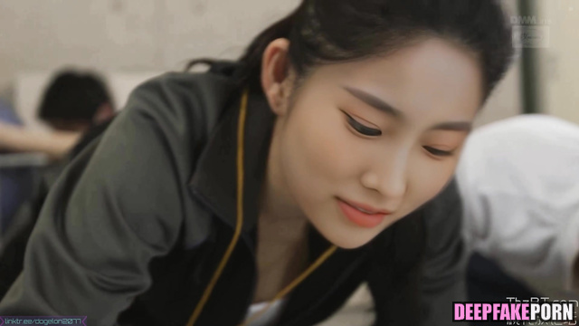 Slut spanked boys with her big juicy boobs - fake Hyewon アイズワン 本物の偽物 [PREMIUM]