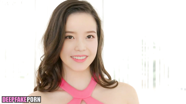 Beauty brunette licking her nipples on camera / 아이유 섹스 테이프 IU fakeapp [PREMIUM]