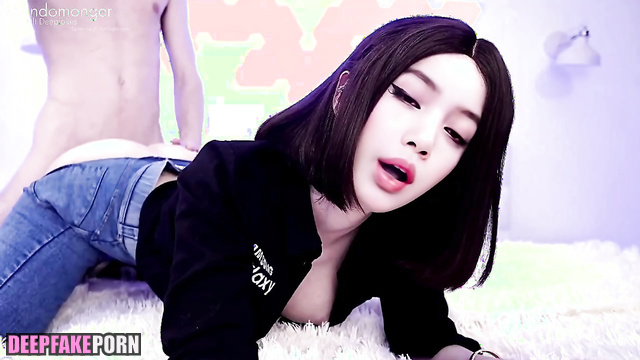 (리사 블랙핑크) slutty Lisa came home in ragged jeans - hot deepfake video [PREMIUM]