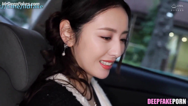 Fake Tong Liya almost agreed to play with a sex toy in your car 佟丽娅 真假