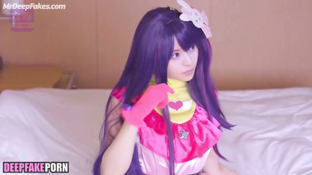 Nogizaka46 日本人 Japanese girl Saito Asuka 齋藤 飛鳥 plays in sexy costume