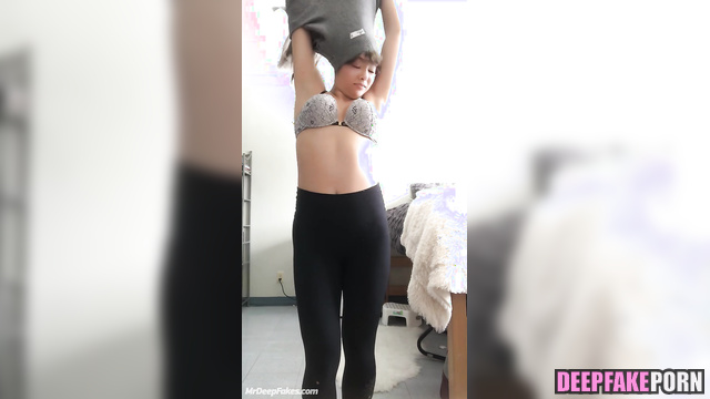 Session of private striptease from flawless Xiao Qian artificial intelligence