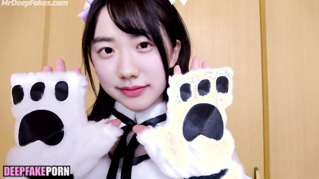 Look what hides under skirt of Japanese student deep learning program 深層学習プログラム