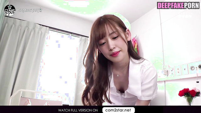 Sexy idol Yujin is nurse who loves to seduce patients アイヴ IVE セクシーアイドル