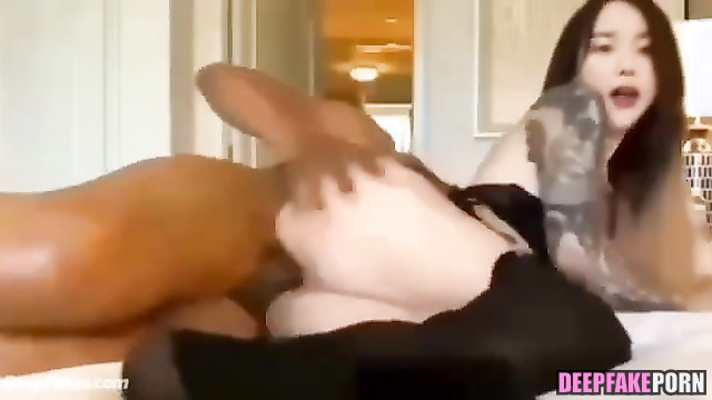 Skinny asian star and slutty black prince / IU (아이유 딥 러닝 프로그램) real fake