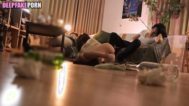 Bitch peed before sex with three boys - Karina adult tapes (카리나 에스파) [PREMIUM]