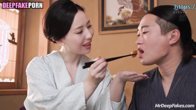 Good wife 佟丽娅 Tong Liya feeds her husband with her pussy 中国人 Chinese