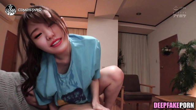 K-pop star having fast sex with her producer - fake Yeji (예지 있지) [PREMIUM]