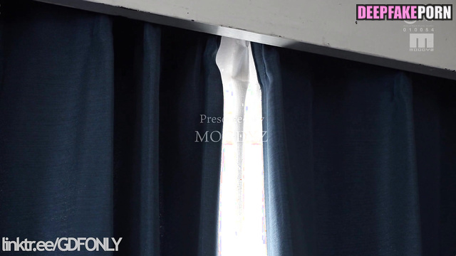 Housewife was fucked between tits (Yeji ITZY fake erotic) 예지 인터넷 연예인 [PREMIUM]