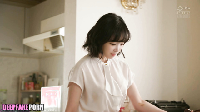 IZ*ONE Chaewon agrees to be my girlfriend for sex K-pop ケー・ポップ アイズワン [PREMIUM]