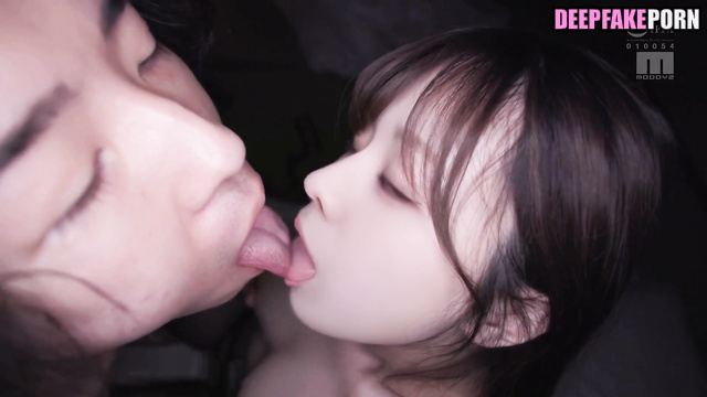 어른들의 비디오 Adult video with Yuna is exciting in every minute 유나 ITZY 있지 [PREMIUM]