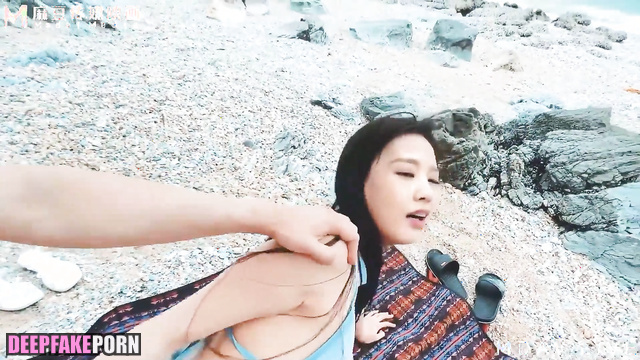 中国人 Chinese star 李一桐 Li Yitong wanted to impress me with sex on the beach