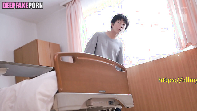 Nurse asked her patient to play with her / (鞠婧禕 深度伪造视频) Ju Jingyi fakeapp