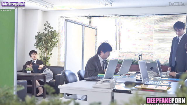 Employees have a dream of making love in the office トゥワイス 本物の偽物 Sana ai