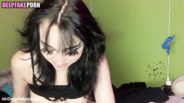 Look, she is going to cum live / Kyedae solo artificial intelligence