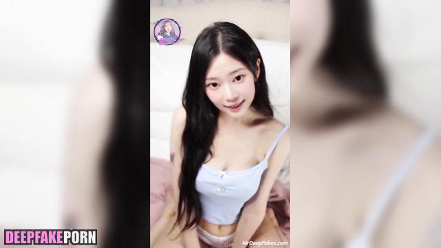 Solo translation of K-pop ケー・ポップ star Minju accidentally cumming キムミンジュ (アイズワン) IZ*ONE