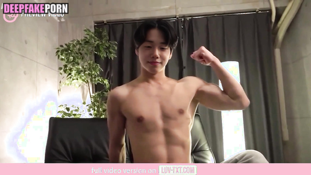 He was asked to undress and he began to do it, Yeonjun ai 투모로우바이투게더 포르노