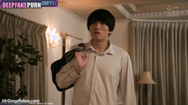 Boyfriend of Yuri/チョ・ユリ saw how she has 性別 sex with his dad IZ*ONE アイズワン