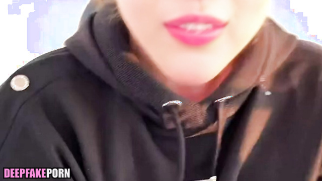 Babe did a great job by her mouth at extreme heights, fake IU 조이 진짜 가짜