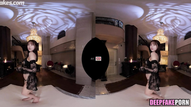 She choosing what to wear on a date with you, fake Rinka Kumada 久間田琳加 ヌード