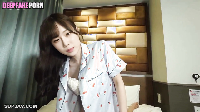 She didn't realize that he cumed inside her, Winter sex scenes 윈터 에스파 [PREMIUM]