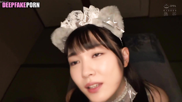 Star in silver suit enjoying hot movements, ai Yui Aragaki あらがき ゆい 性別 [PREMIUM]