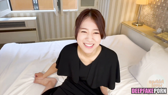 (신현빈 가짜 포르노) Shin Hyun-been fakeapp - she, dildo and stranger / [PREMIUM]