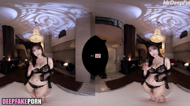 Mizuki Yamamoto wants to seduce you in dress or in underwear ai 山本 美月 ヌード