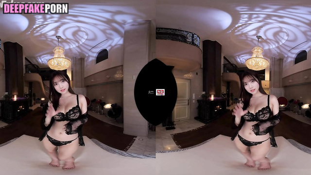 齊藤京子 日向坂46 Kyoko Saito likes to show you her outfits, pov face swap