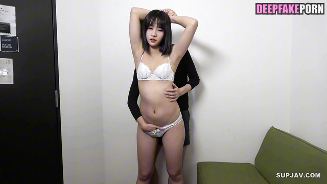 刘亦菲 Liu Yifei doesn't even know how he looks like but he made her cum 成人 adult [PREMIUM]