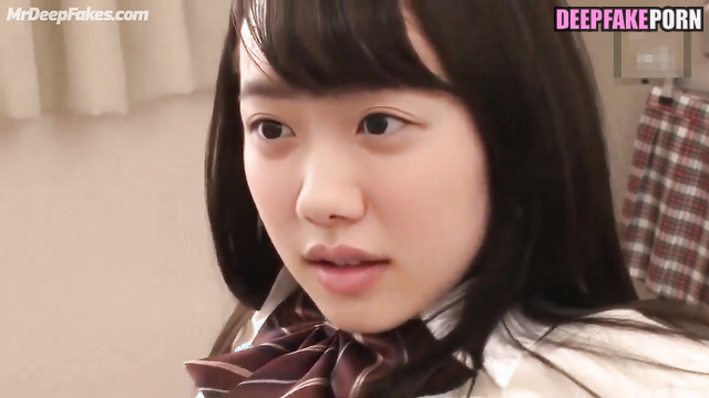 Pussy of Mana Ashida seduced him to try how she tastes 芦田愛菜 [日本人] Japanese