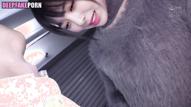 She fucking leaning against the car / 유나 있지 Yuna deep learning program [PREMIUM]