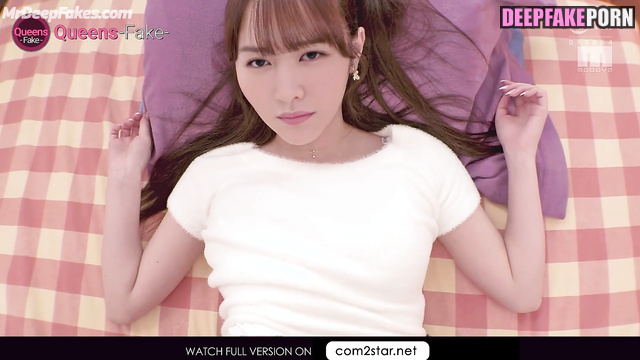 Stranger touching her virgin body - Yui Aragaki (あらがき ゆい インターネットの有名人) ai