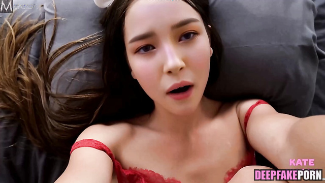 Beauty virgin Nancy moaning during defloration, celeb sex モモランド 人工知能 [PREMIUM]