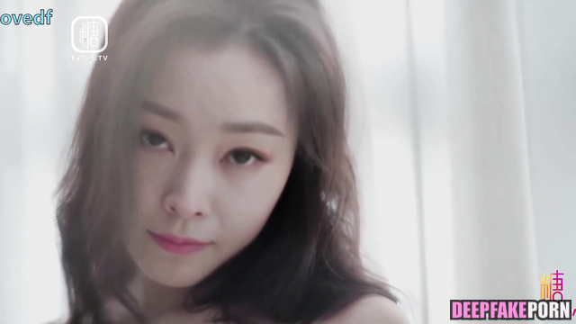 She wants to be fucked by this stranger / Song Yi (宋轶 假名人色情片) real fake