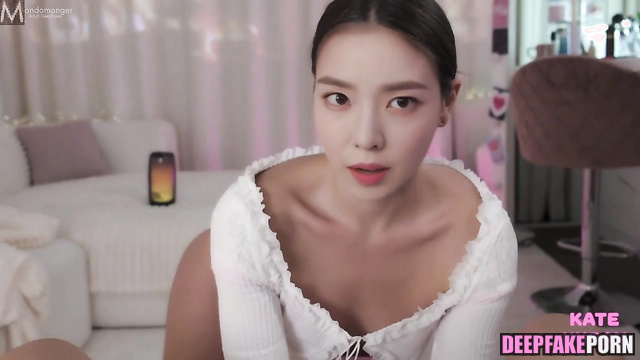 Beauty naughty girl Irene 아이린 레드벨벳 licking sweaty knees her fucker, ai [PREMIUM]