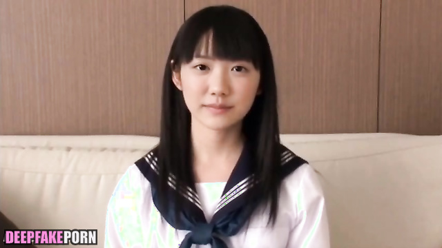 Teen and her first sensations of touching boobs, fake Mana Ashida 芦田愛菜 性別