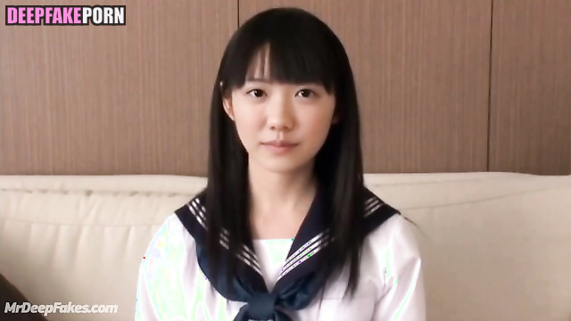 Teen and her first sensations of touching boobs, fake Mana Ashida 芦田愛菜 性別