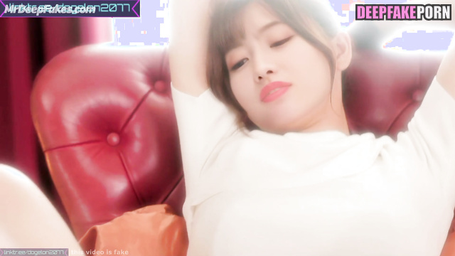 Momo wasn't fucked, she was just satisfied with toys トゥワイス 性別 real fake