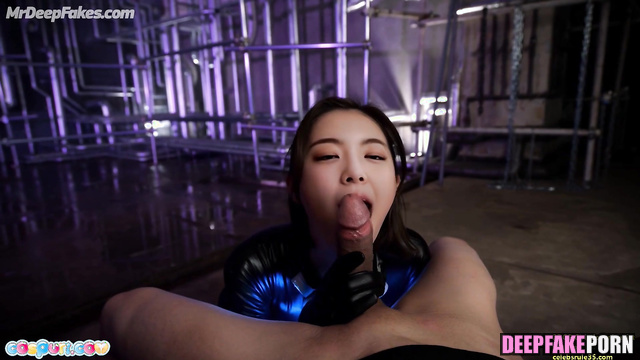 Lia wore a light-up suit to see your dick better / 리아 있지 / fake erotic
