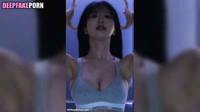 Busty Kpop idol Yujin アイヴ pleases fans with new dance video IVE 本物の偽物 real fake