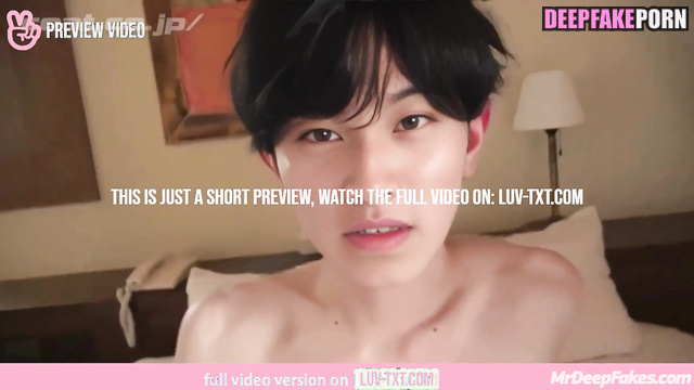 마크 Mark is a good boy so he sucks my dick deeply NCT 엔시티 Korean star 한국어