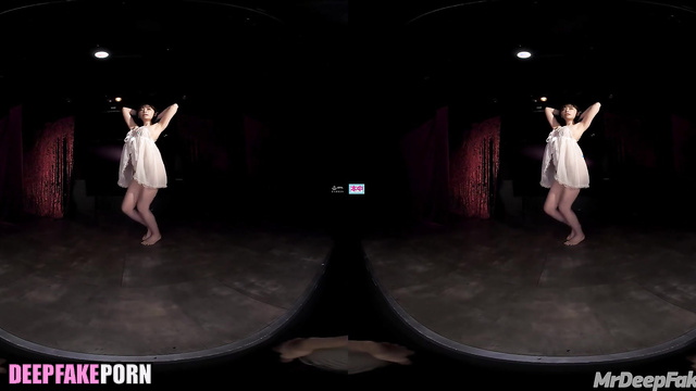 All japanese babes wanna european cock ディープフェイク エロ インターネットの有名人